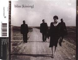 Download Bliss - Kissing